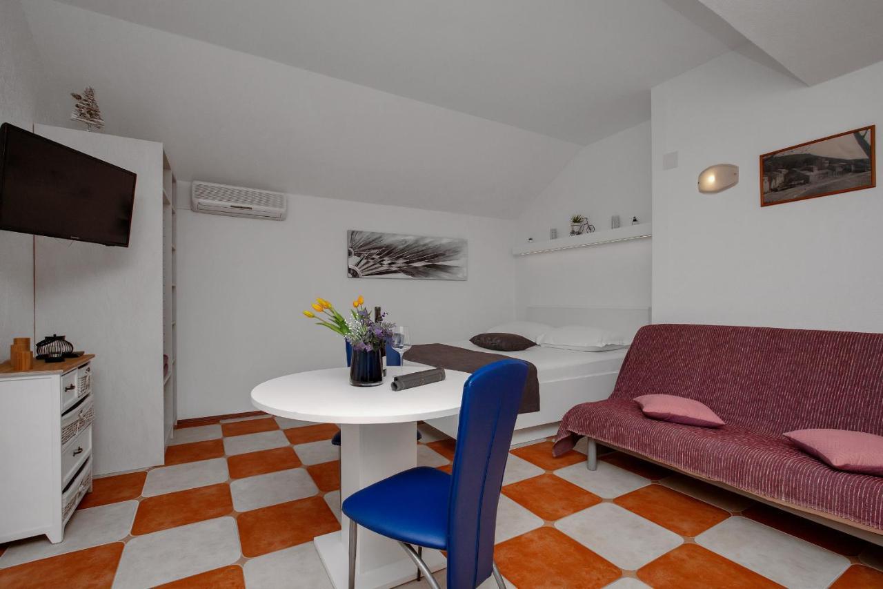 Apartman Toni Apartment Drasnice Exterior foto
